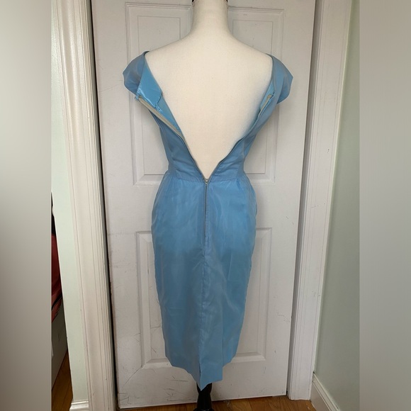 Vintage 1960s/50s Baby Blue “Cinderella” Dress - Picture 6 of 12